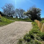 Le Bas Des Poujades Dom wakacyjny Reilhaguet