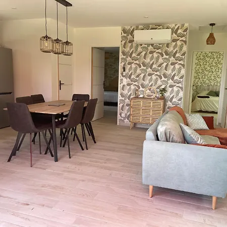 Holiday home Le Bas Des Poujades *