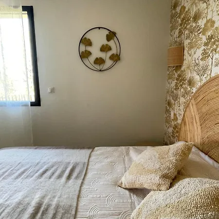 Le Bas Des Poujades Reilhaguet