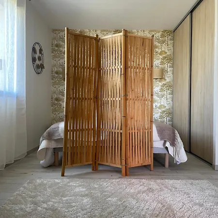 Holiday home Le Bas Des Poujades