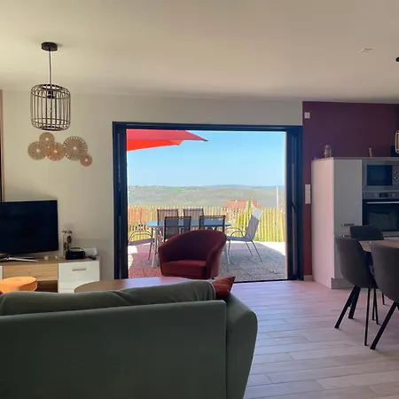 Le Bas Des Poujades Holiday home