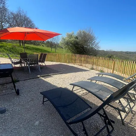 Le Bas Des Poujades Reilhaguet