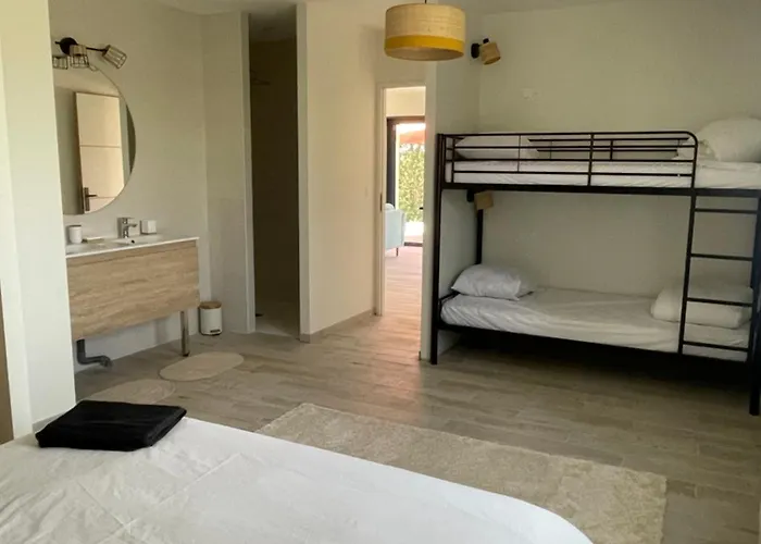 Ferienhaus Le Bas Des Poujades Reilhaguet