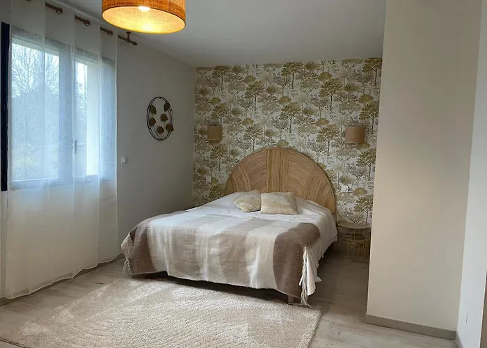 Ferienhaus Le Bas Des Poujades Reilhaguet