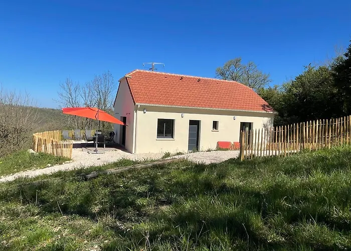 Le Bas Des Poujades Reilhaguet